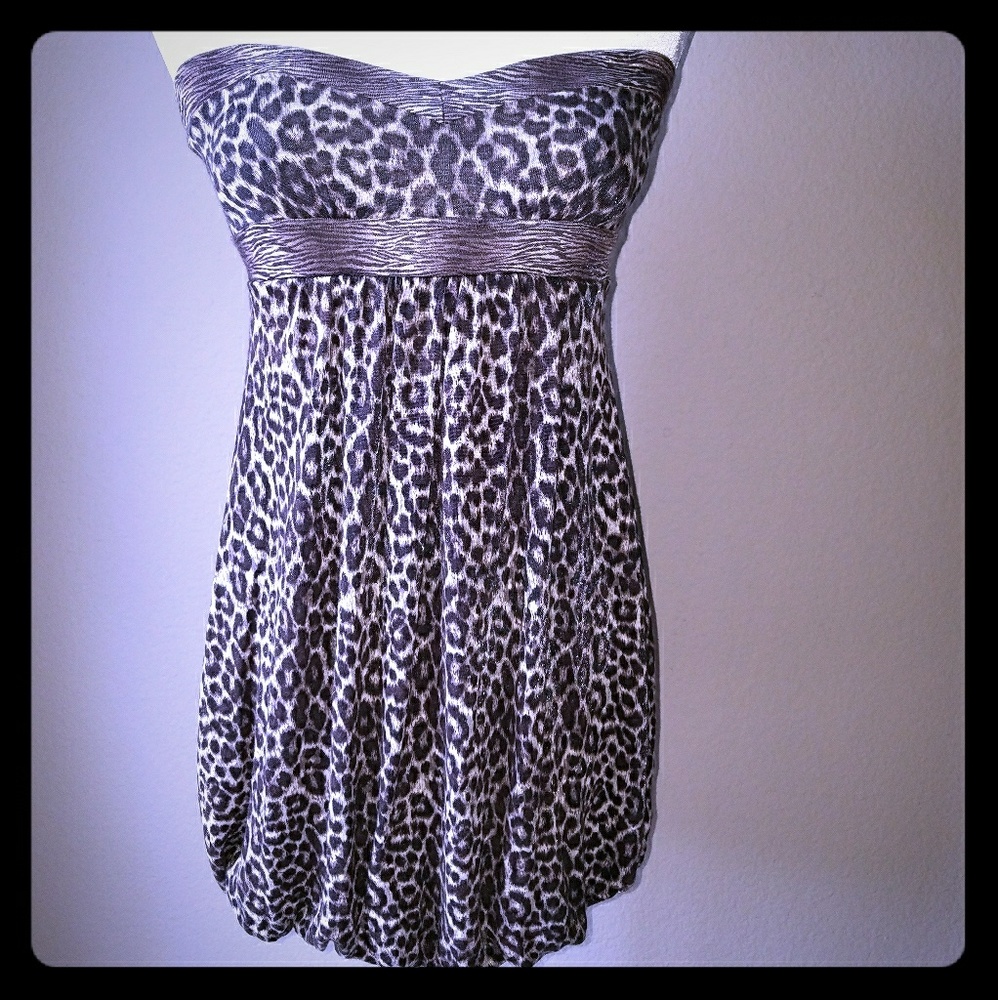 Women's dress size small